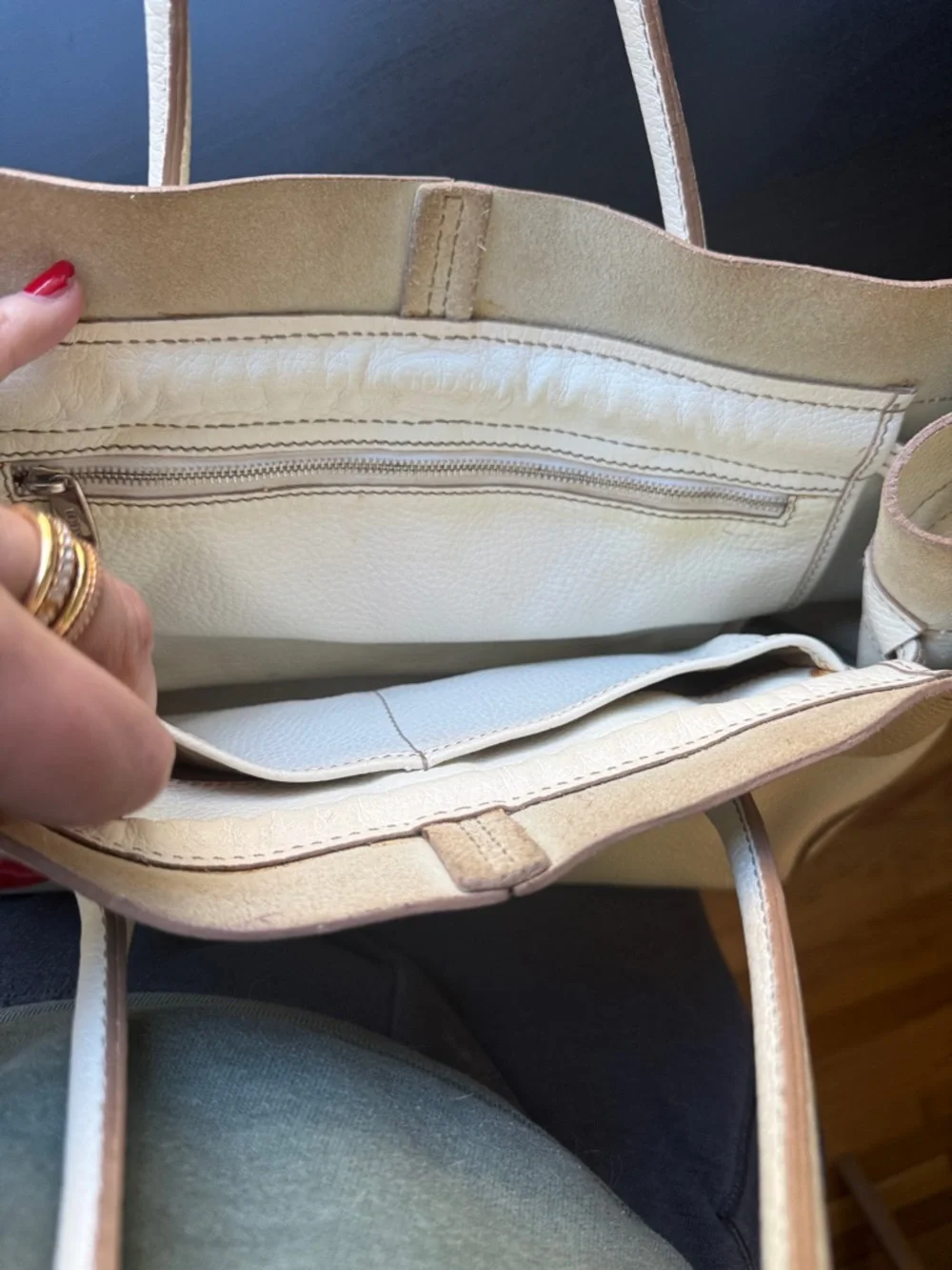 TOD'S Cream-White Pebbled Leather Tote with Top Handles - Picture 14 of 17